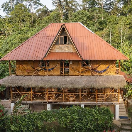 Hostal Pakay Тена Экстерьер фото