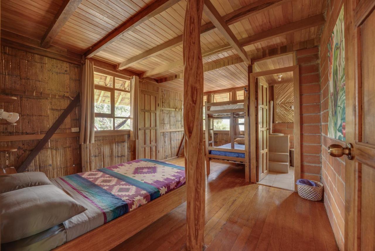 Hostal Pakay Тена Экстерьер фото