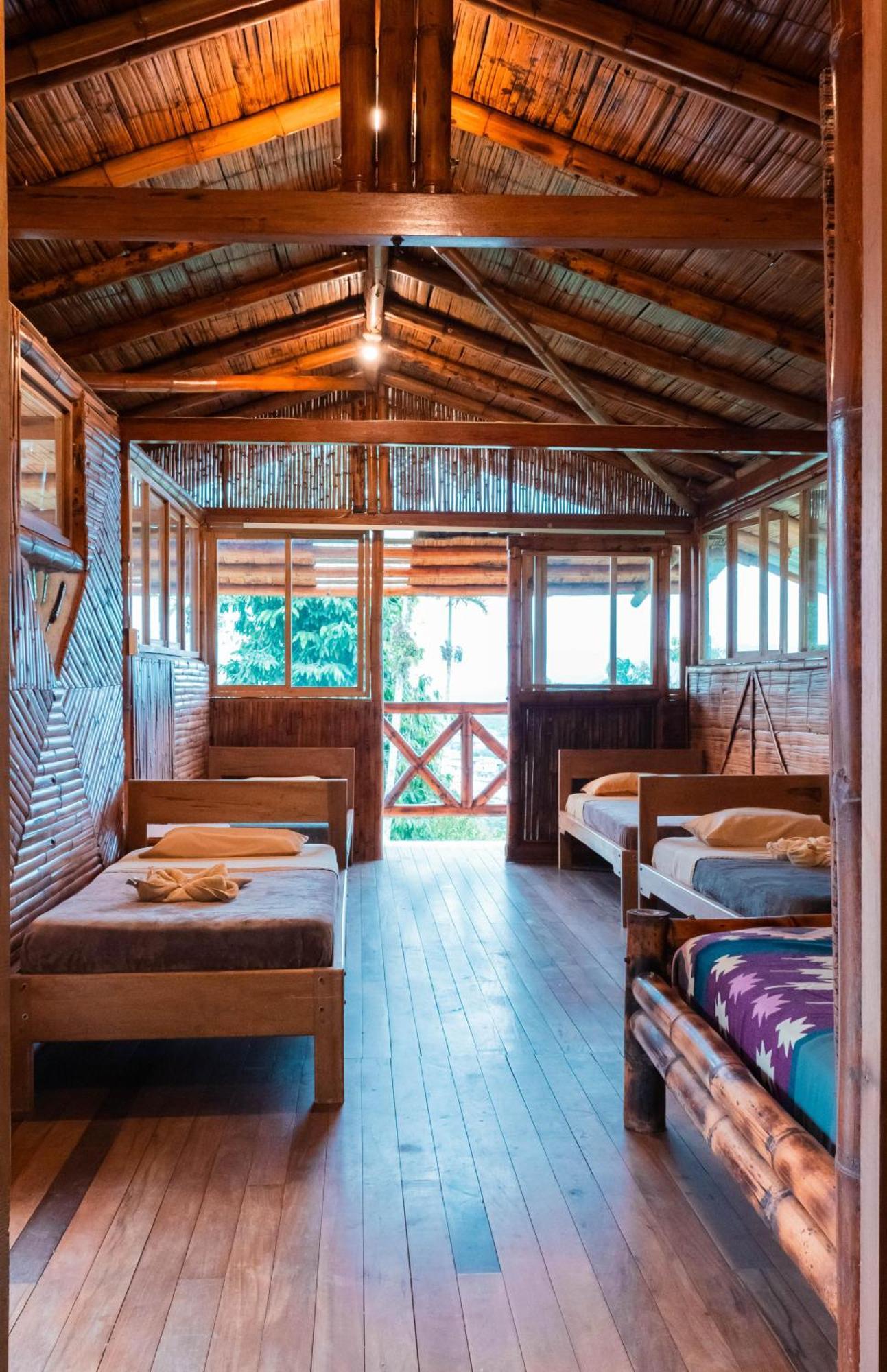 Hostal Pakay Тена Экстерьер фото